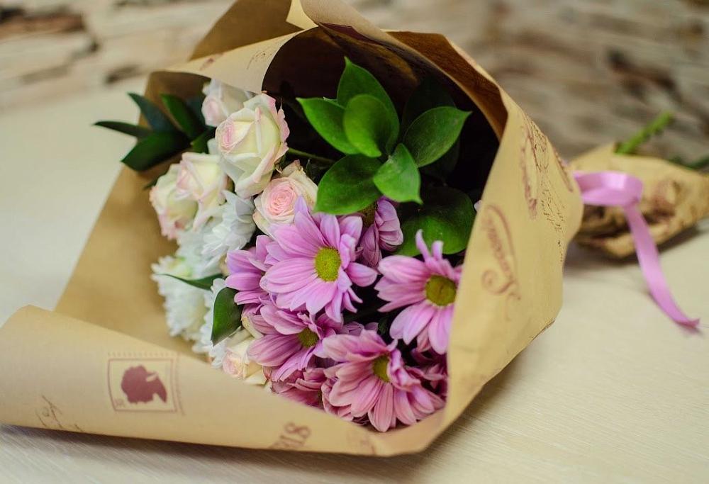 Букет цветов из: Розы и Хризантемы в Савинский