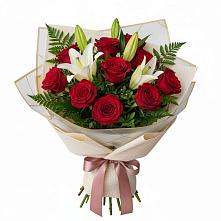 Букет цветов из:  Лилии и Розы в Савинский