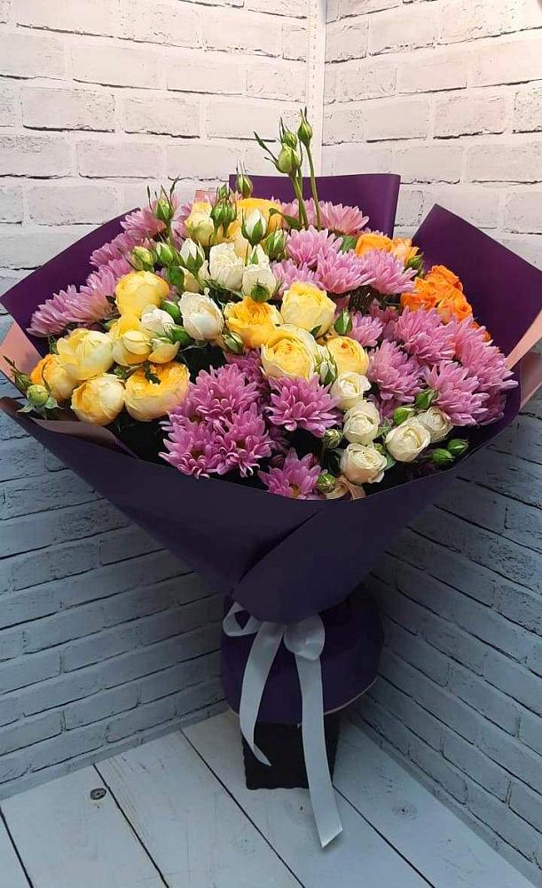 Букет цветов из: Хризантемы и Розы в Савинский