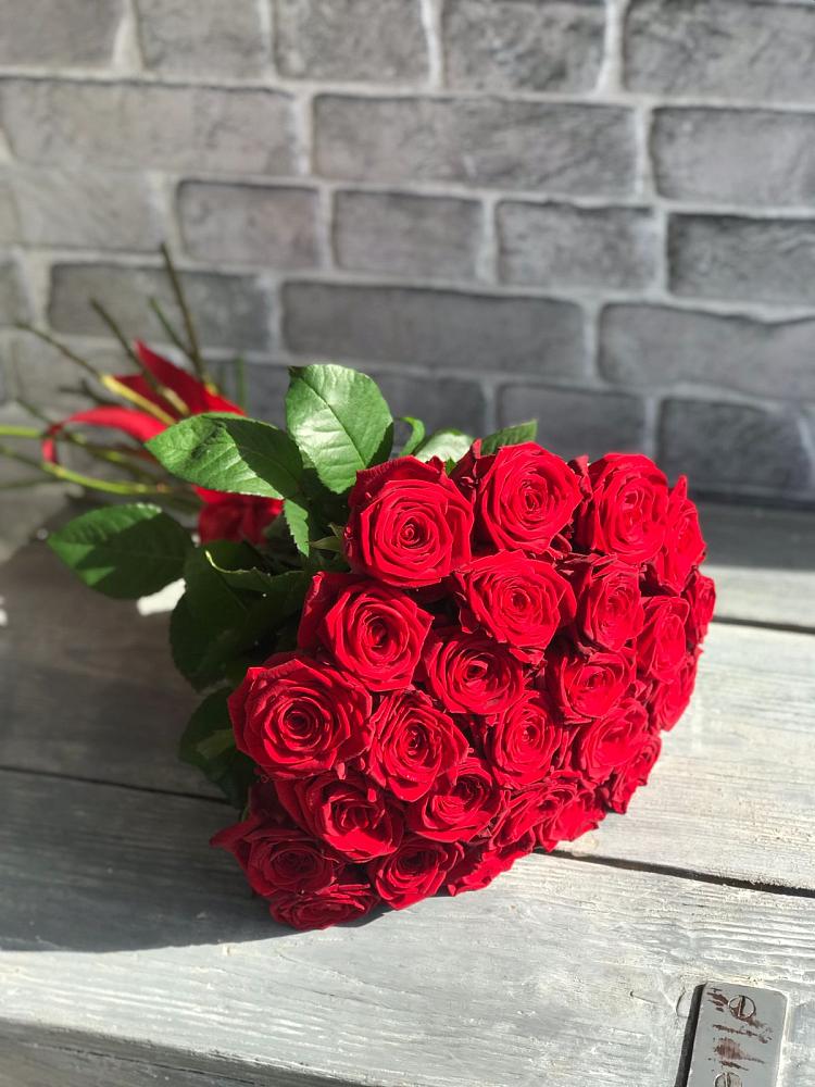 Букет Красные розы Фридом в Савинский