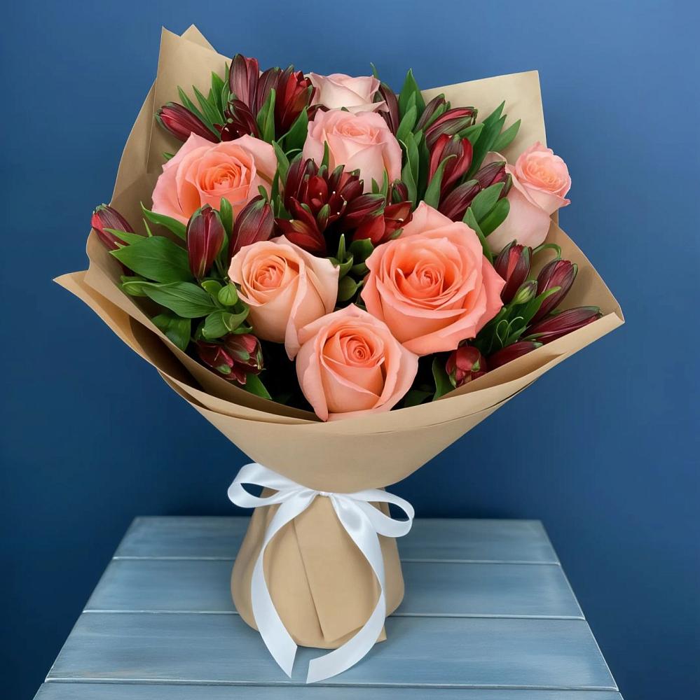 Букет цветов из: Розы и Альстромерии в Савинский