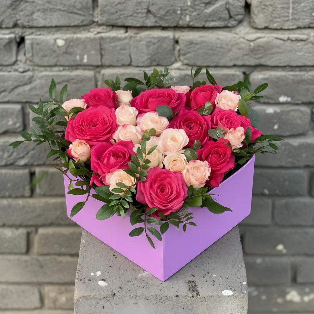 Цветочная композиция из Розы в коробке в Савинский