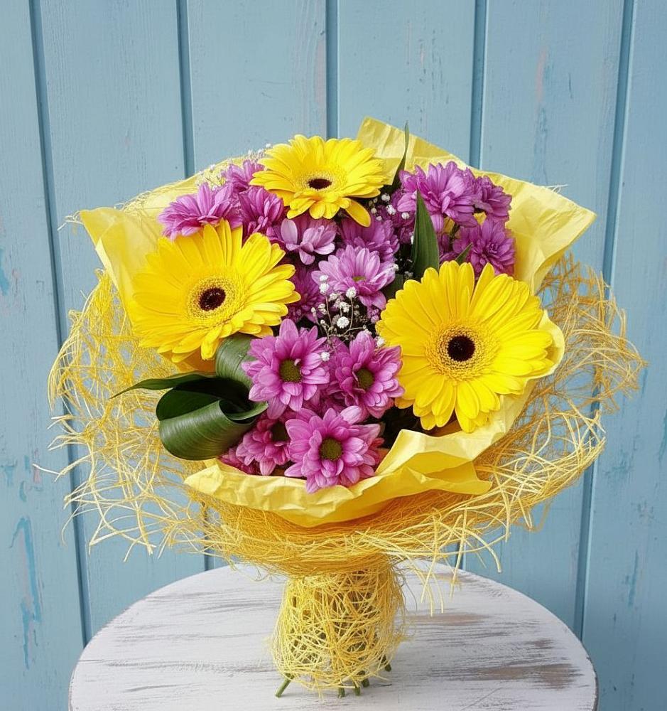 Букет цветов из: Хризантемы и Герберы в Савинский