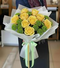 Букет цветов из:  Хризантемы и Розы в Савинский