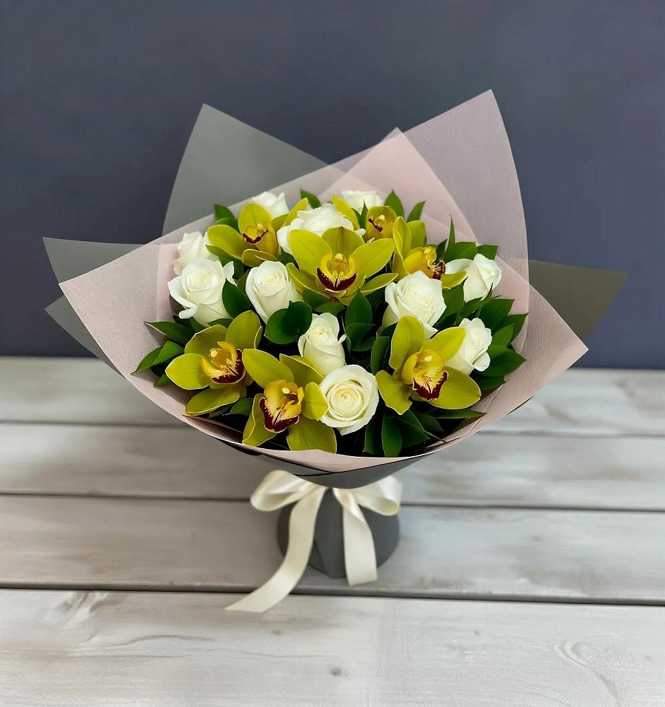 Букет цветов из: Орхидеи и Розы в Савинский