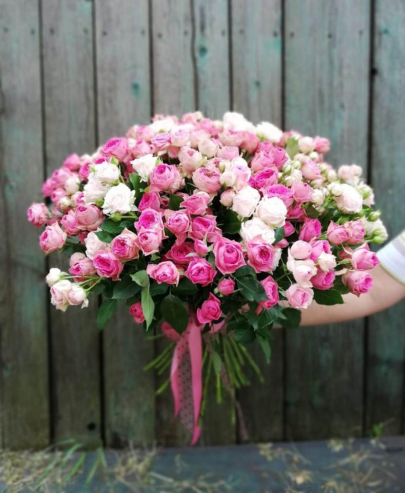 Букет Розовые кустовые розы Натали и Лав Лидия в Савинский