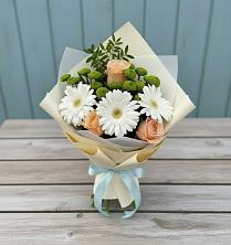 Букет цветов из:  Герберы, Розы и Хризантемы в Савинский