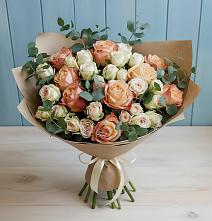 Букет цветов из:  Альстромерии и Розы #REPLACE_PRED# Савинский