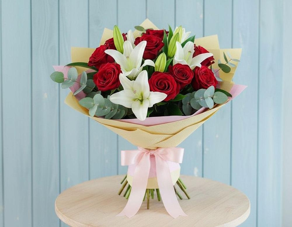 Букет цветов из: Лилии и Розы в Савинский